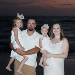 Meet your Posher, Holly